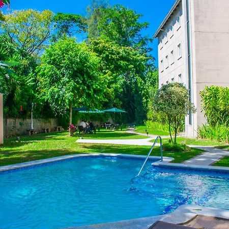 Hotel Gardenia Inn San Salvador Esterno foto