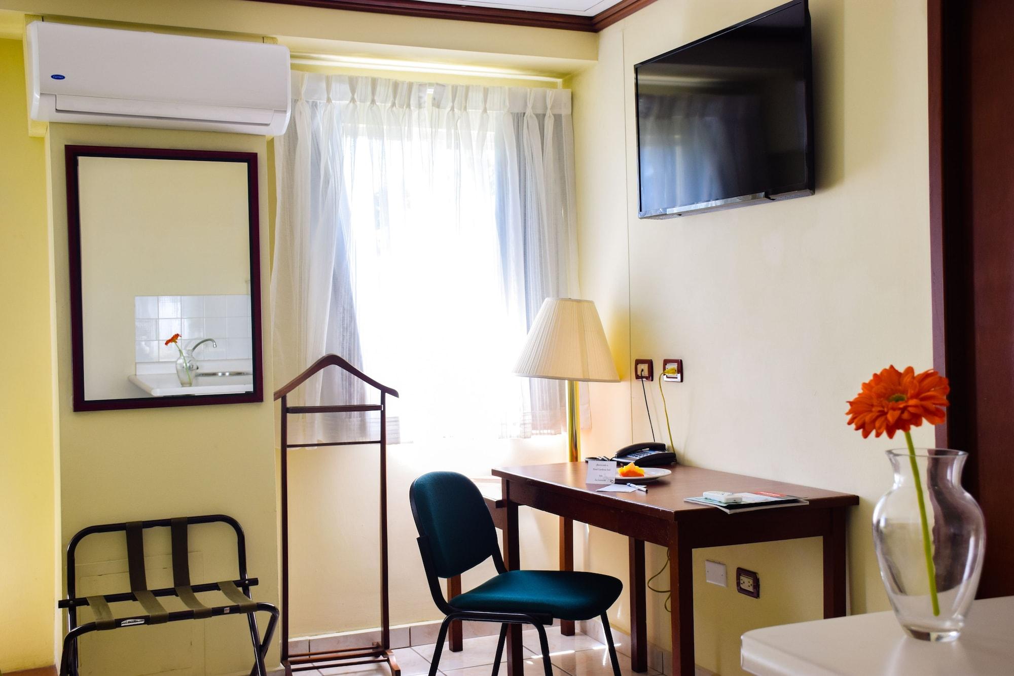 Hotel Gardenia Inn San Salvador Esterno foto