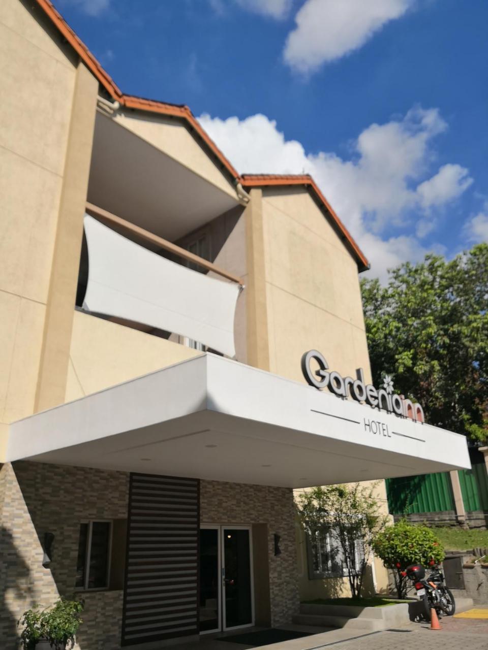Hotel Gardenia Inn San Salvador Esterno foto