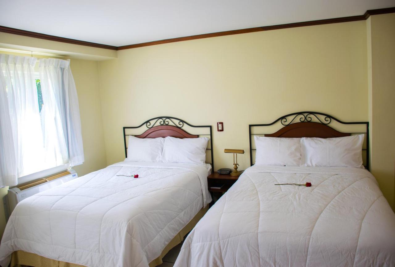 Hotel Gardenia Inn San Salvador Esterno foto