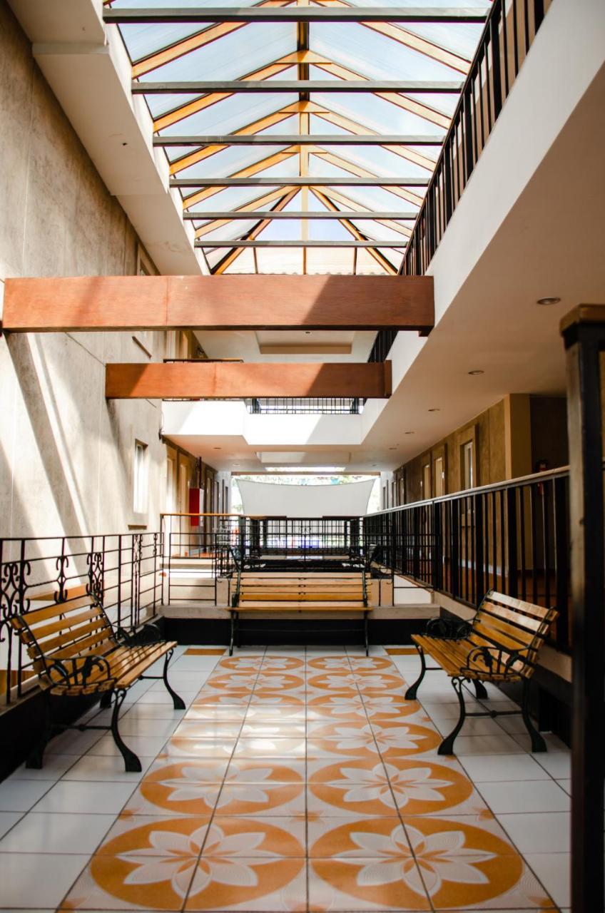 Hotel Gardenia Inn San Salvador Esterno foto