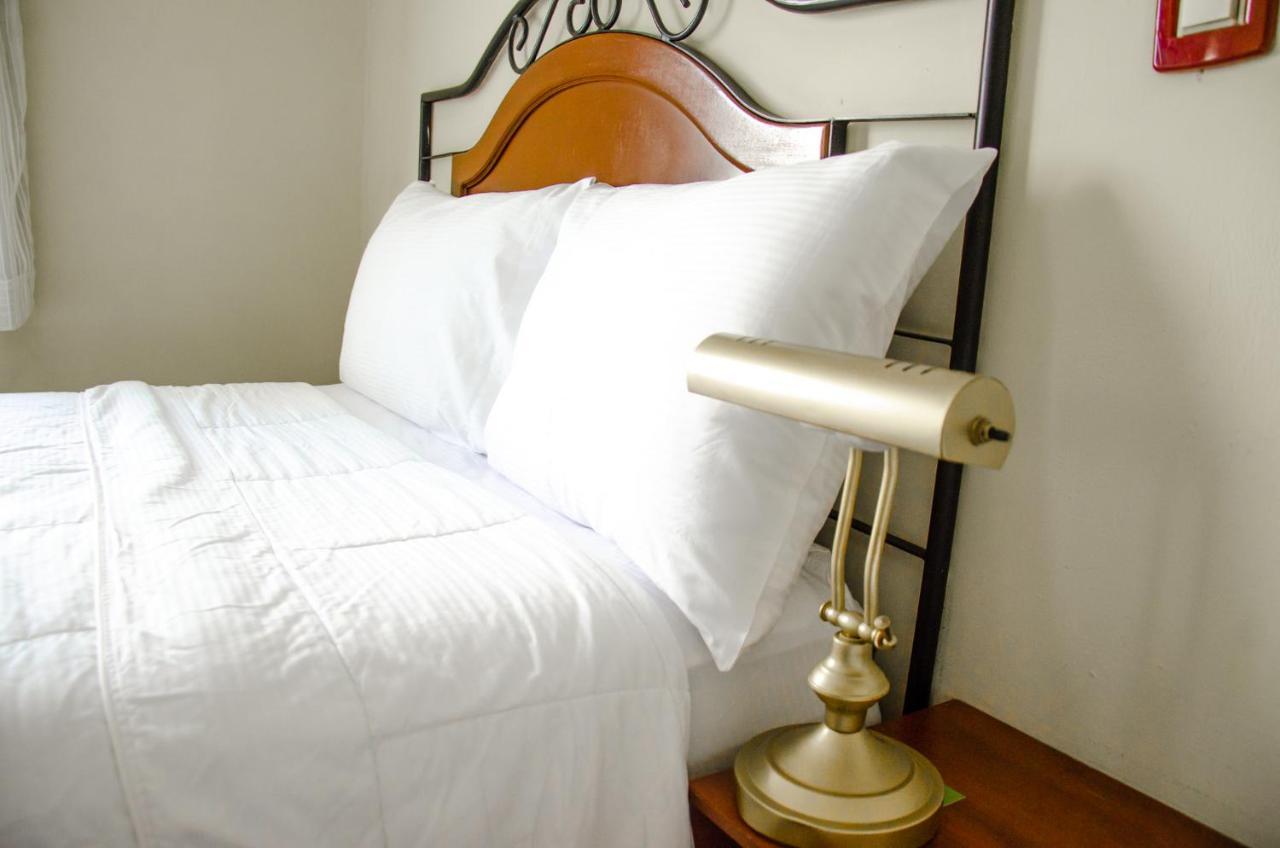 Hotel Gardenia Inn San Salvador Esterno foto